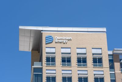 Dominion Energy Stock: Is Wall Street Bullish or Bearish?